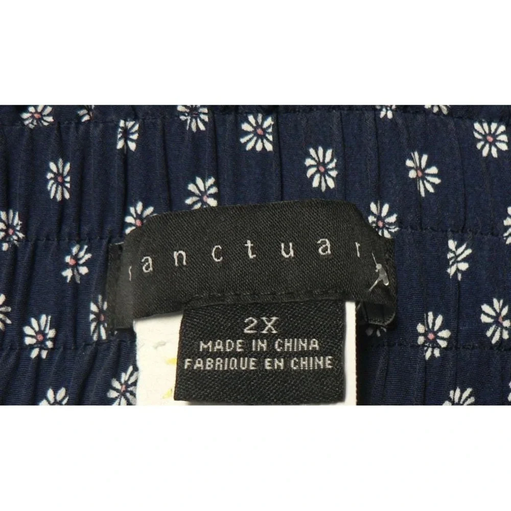 Sanctuary Shelly Daisy Print Pull-On Cropped Wide Vented Leg Pants in Navy 2X